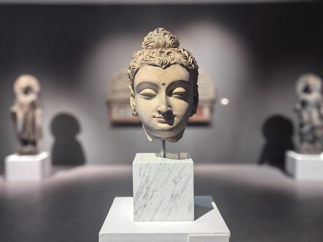 鹊枇杷》仅展一日深港艺术同时发声开元棋牌app一周观展｜宋画《山
